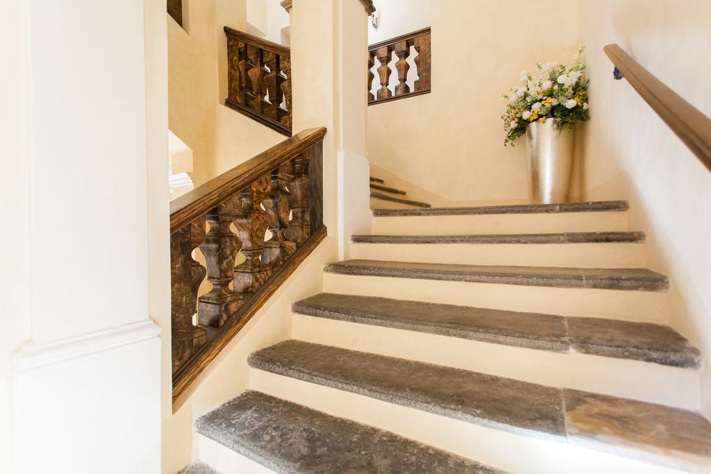 Palazzo Gentili Apartment ซาน เซเวริโน มาร์เค ภายนอก รูปภาพ