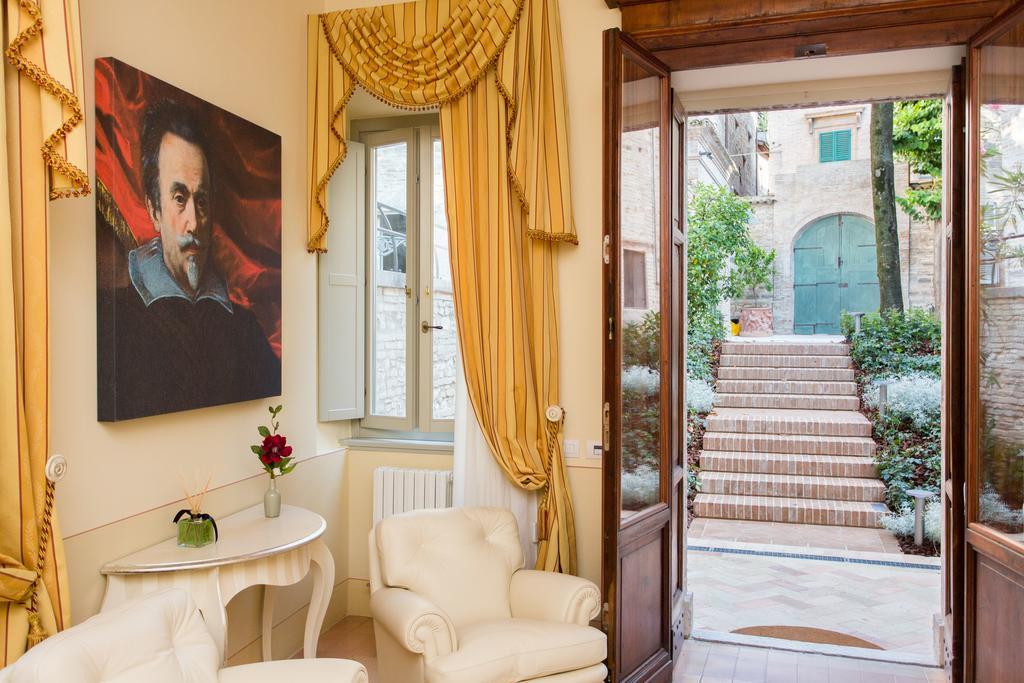 Palazzo Gentili Apartment ซาน เซเวริโน มาร์เค ภายนอก รูปภาพ