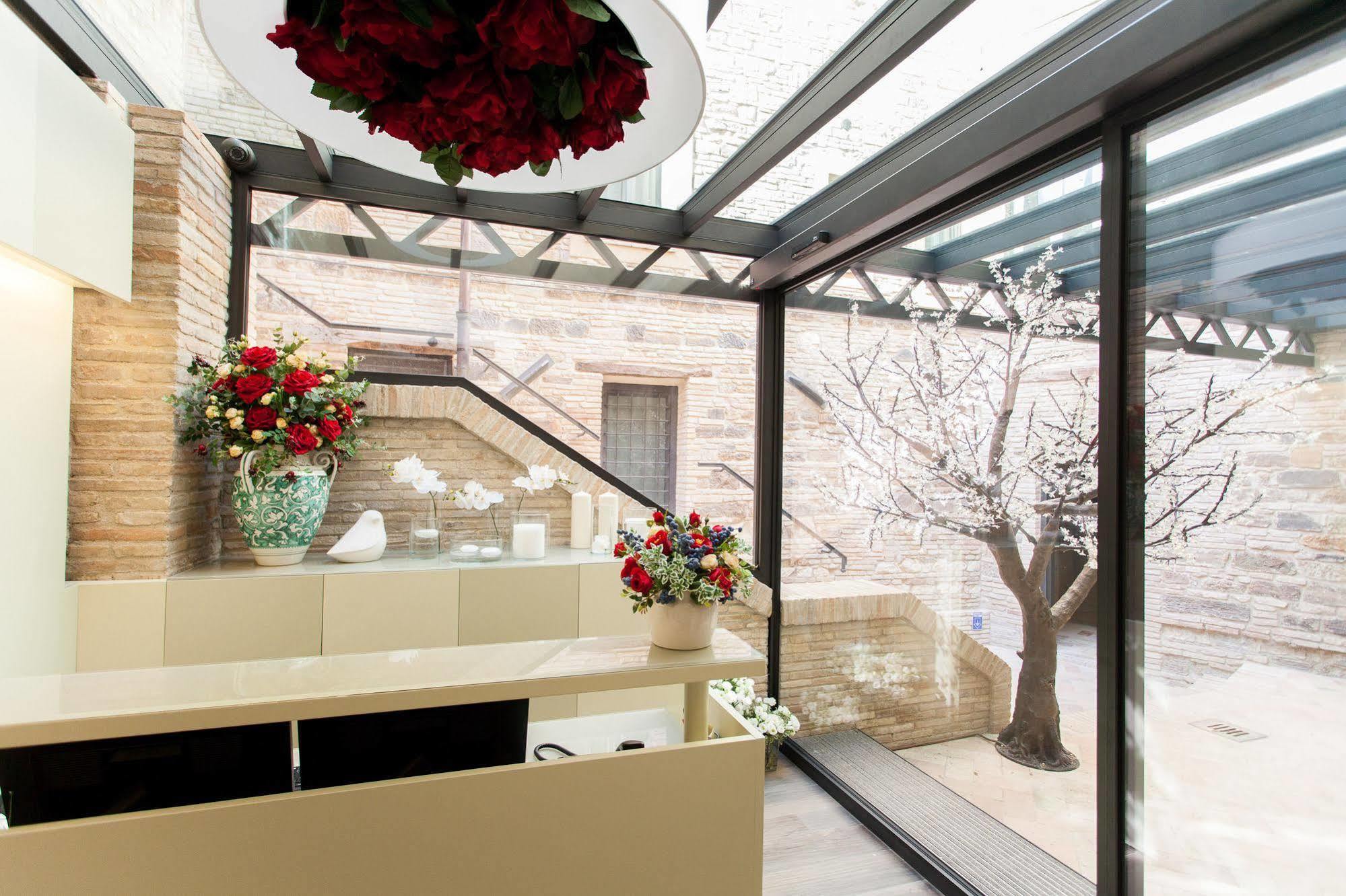 Palazzo Gentili Apartment ซาน เซเวริโน มาร์เค ภายนอก รูปภาพ