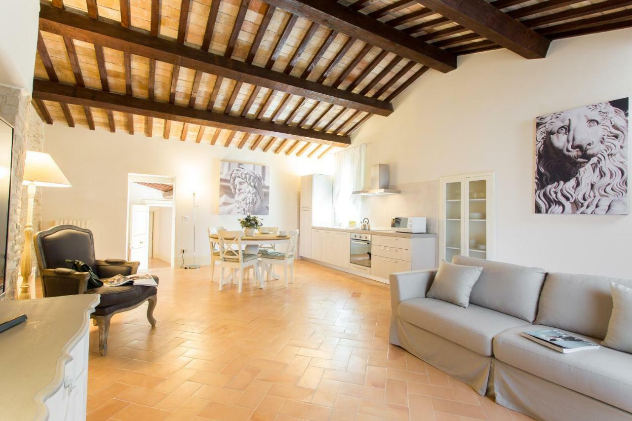 Palazzo Gentili Apartment ซาน เซเวริโน มาร์เค ภายนอก รูปภาพ